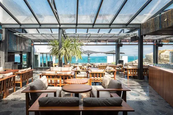 Le Cabestan, Casablanca