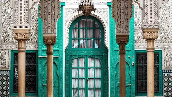 Puerta de madera verde y zellige tallado, Fez